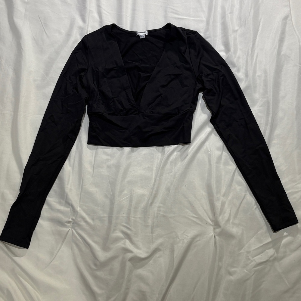 Garage sleek plunge ultra cropped long sleeve top